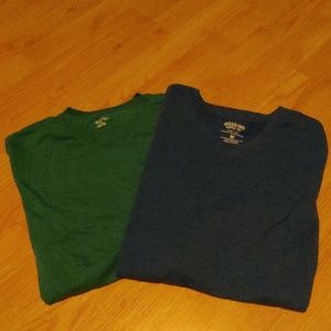 Mossimo v neck shirts- lot of 2